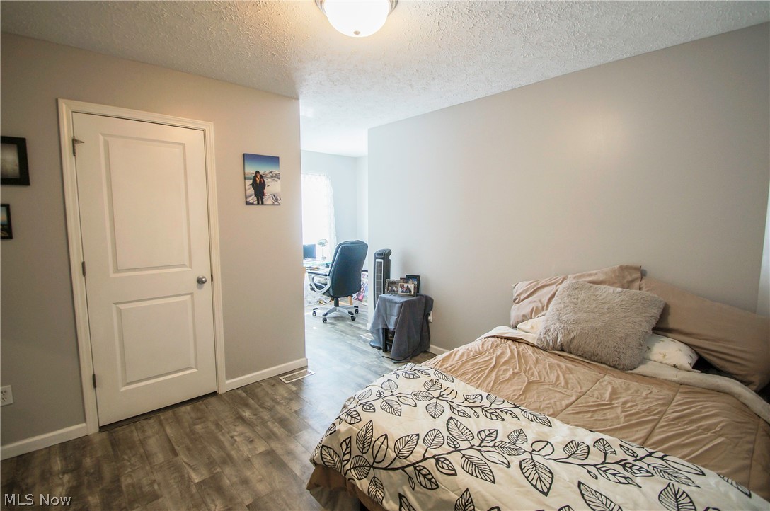 38757 Adkins Road Willoughby, OH 44094 - Photo 14 of 22 Bedroom/Office 2 of 5.