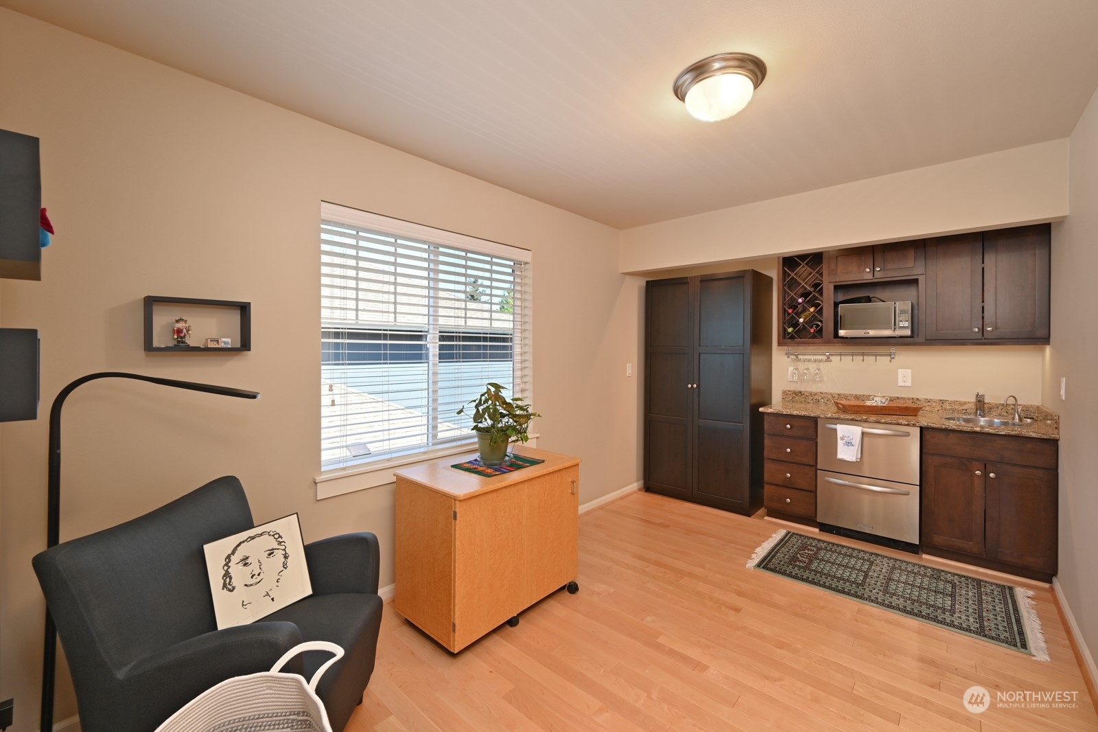 6224 Northeast 1st Street Renton, WA 98059 - Photo 21 of 40 Gallery Image 21