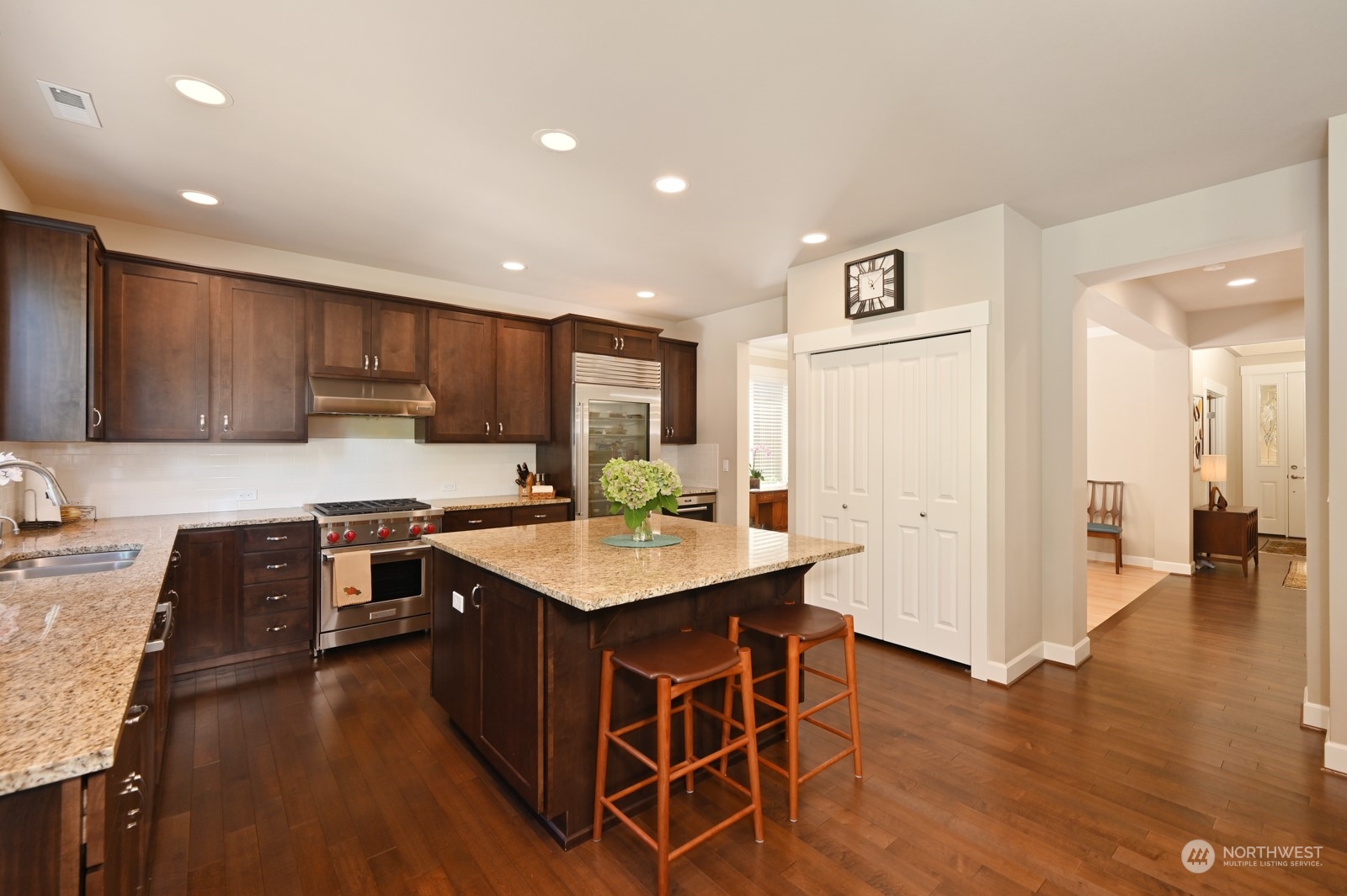 6224 Northeast 1st Street Renton, WA 98059 - Photo 9 of 40 Gallery Image 9