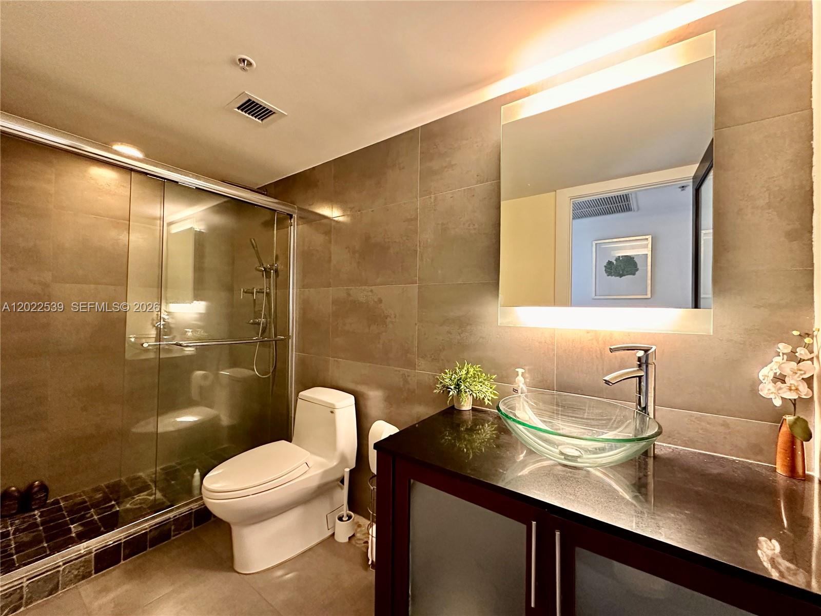 1500 Bay Road, Unit 1114S Miami Beach, FL 33139 - Photo 13 of 29