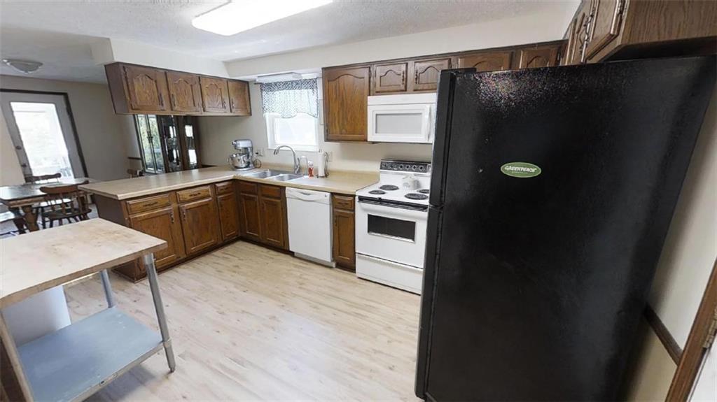 8225 Castle Farms Road Indianapolis, IN 46256 - Photo 12 of 25 Gallery Image 12