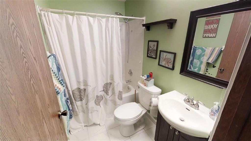 8225 Castle Farms Road Indianapolis, IN 46256 - Photo 16 of 25 Gallery Image 16