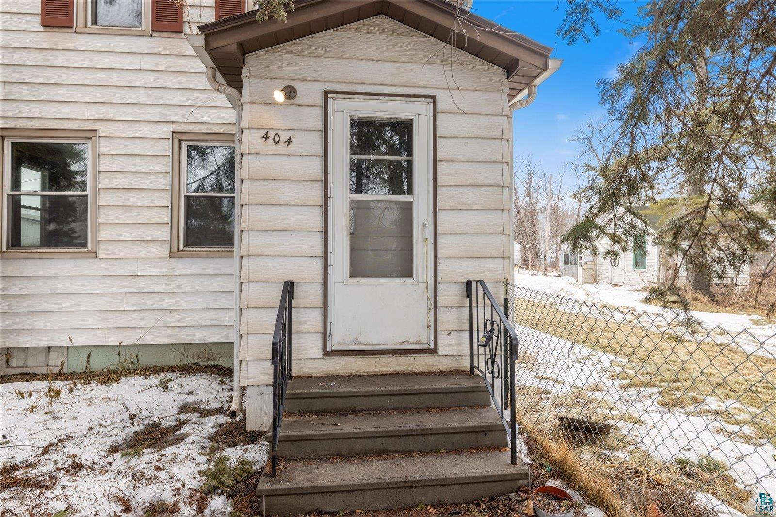 404 Itasca Avenue Hibbing, MN 55746 - Photo 5 of 25