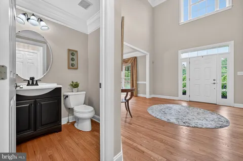 $1,350,000 | 9 Sewall Court, Edgewater, MD 21037