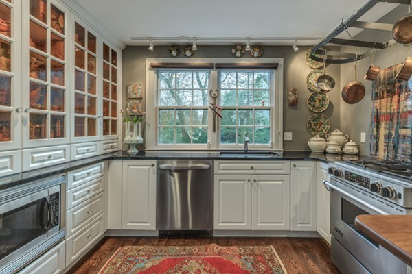 23 Swan Road Winchester, MA 01890 - Photo 14 of 30