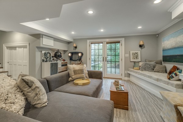 23 Swan Road Winchester, MA 01890 - Photo 25 of 30