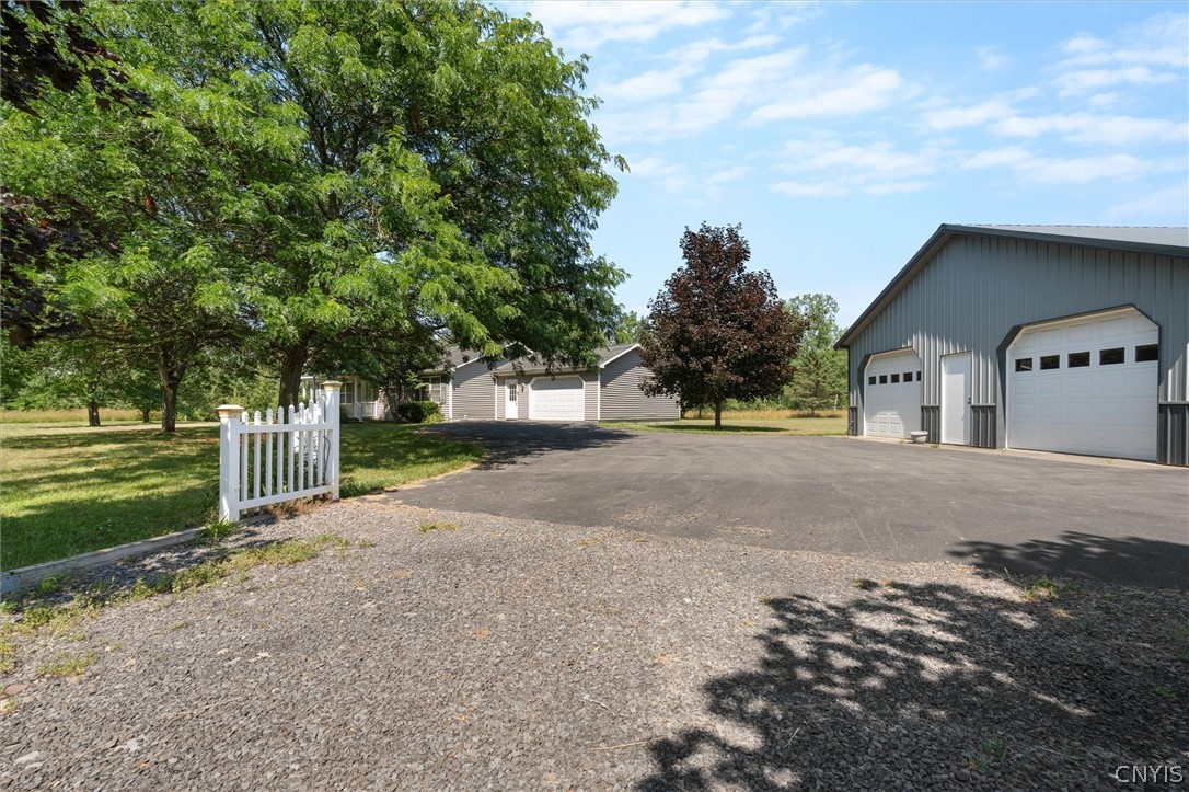 12000 Duck Lake Road Victory, NY 13143 - Photo 4 of 49