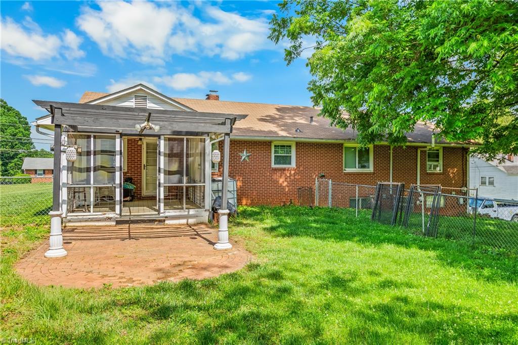 3836 Old Lexington Road Winston-Salem, NC 27107 - Photo 14 of 17