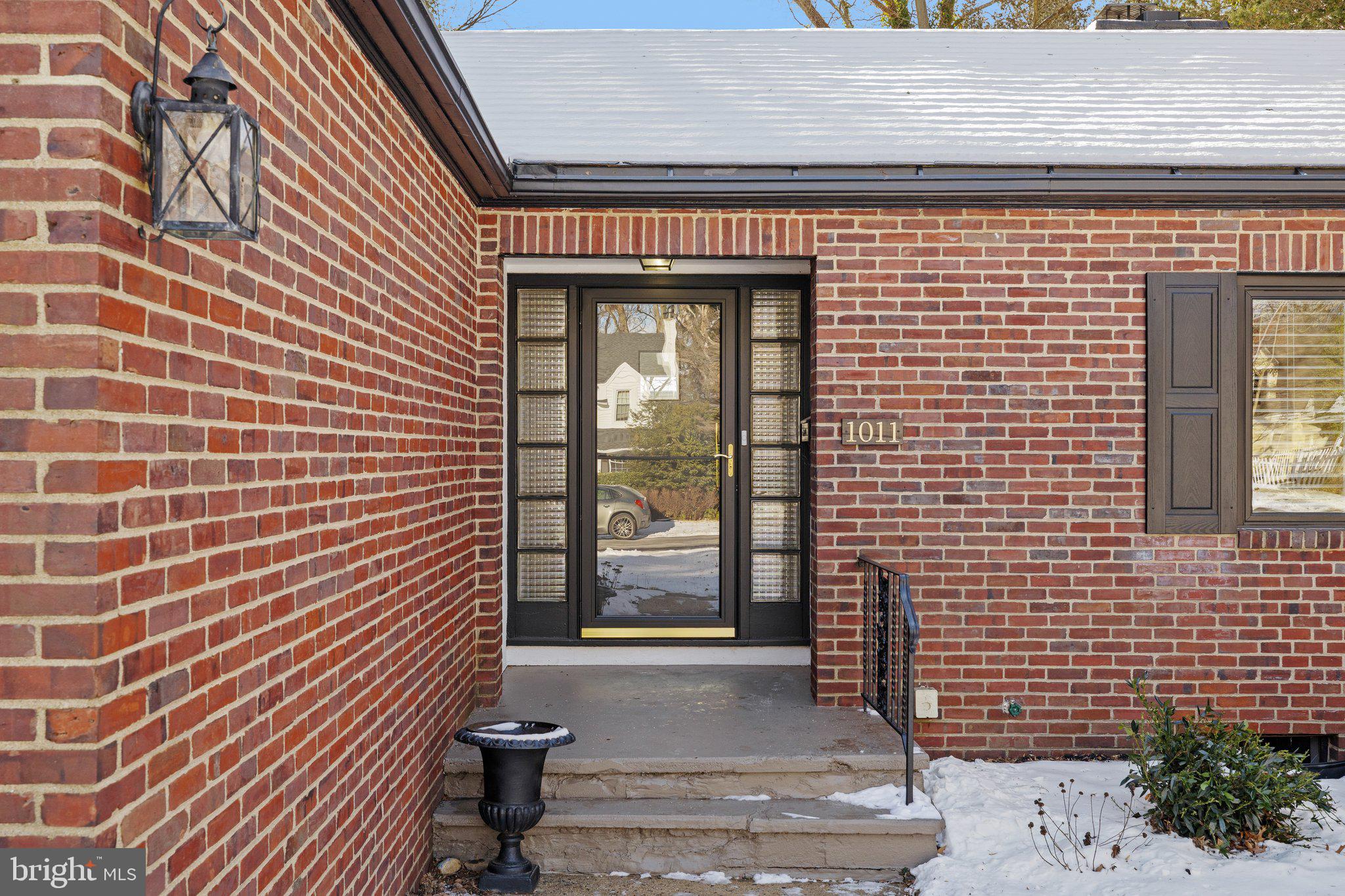 1011 Evergreen Road Yardley, PA 19067 - Photo 3 of 44 Gallery Image 3