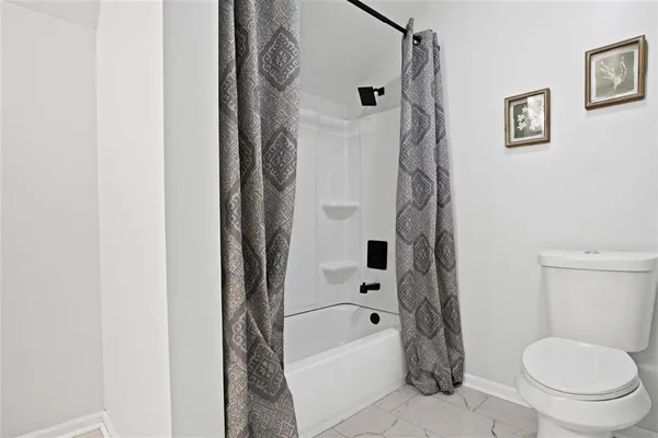 $420,000 | 1906 Deepwoods Drive, Lake Charles, LA 70605