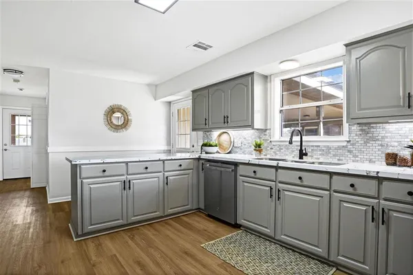 $420,000 | 1906 Deepwoods Drive, Lake Charles, LA 70605