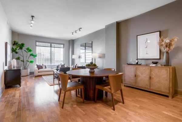 $3,399 | 7 Riverway, Unit 1703, Houston, TX 77056