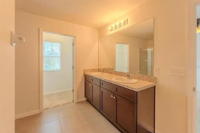 $380,999 | 2942 Northeast 46th Avenue, Ocala, FL 34470