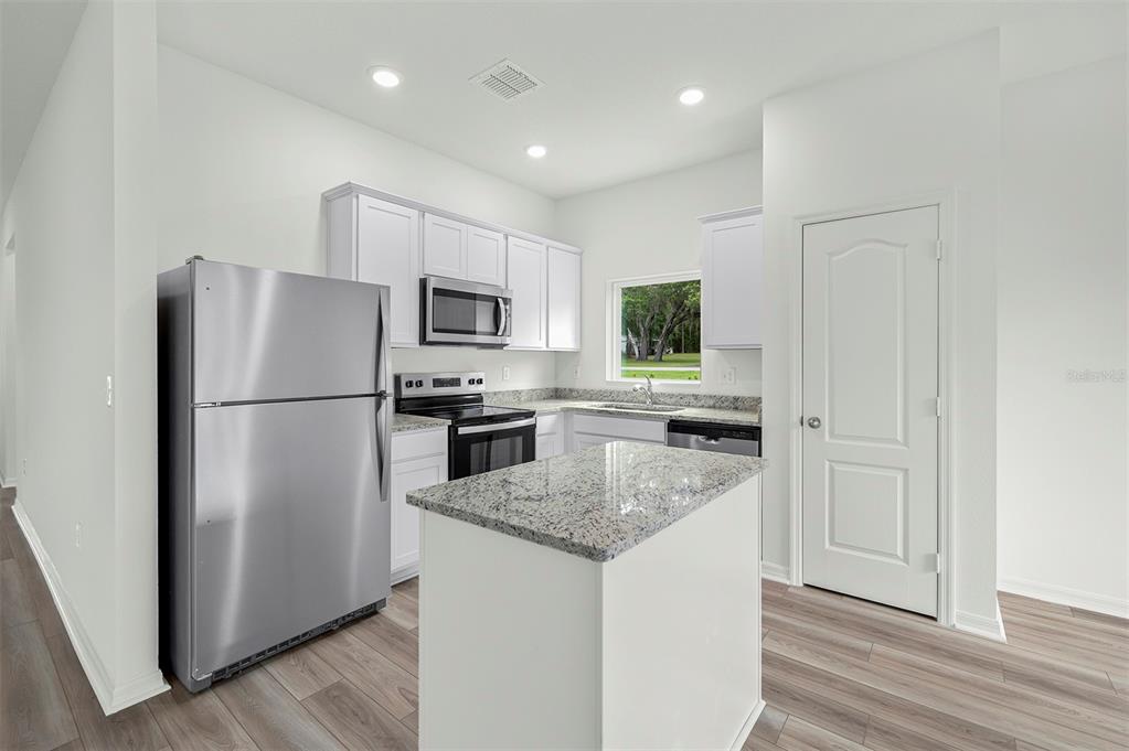 13469 Leaping Water Way Astatula, FL 34705 - Photo 3 of 19