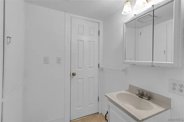 $199,900 | 235 Niagara Street, Lockport City, NY 14094
