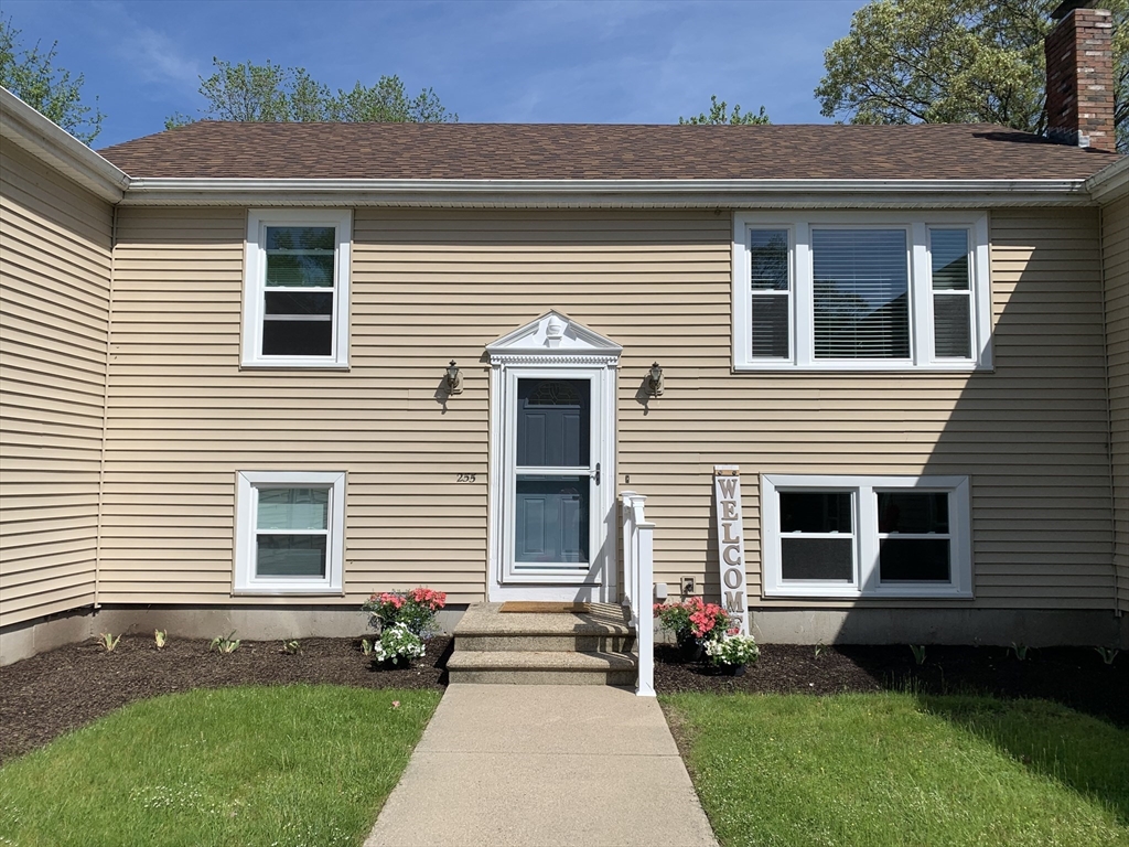 255 Cowell Road, Unit 255 Wrentham, MA 02093 - Photo 1 of 18 Gallery Image 1