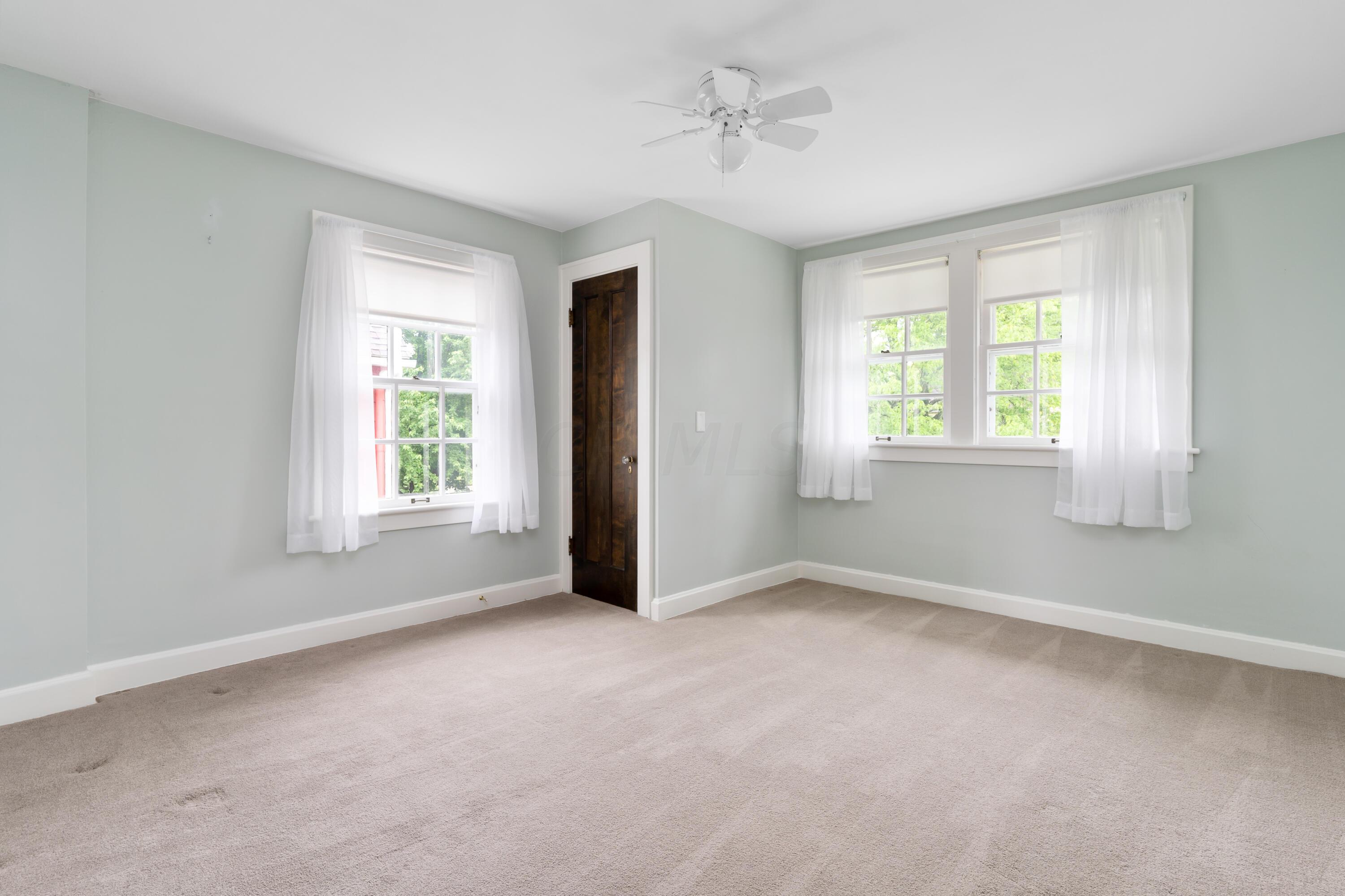 448 East Dunedin Road Columbus, OH 43214 - Photo 28 of 39 Bedroom 2