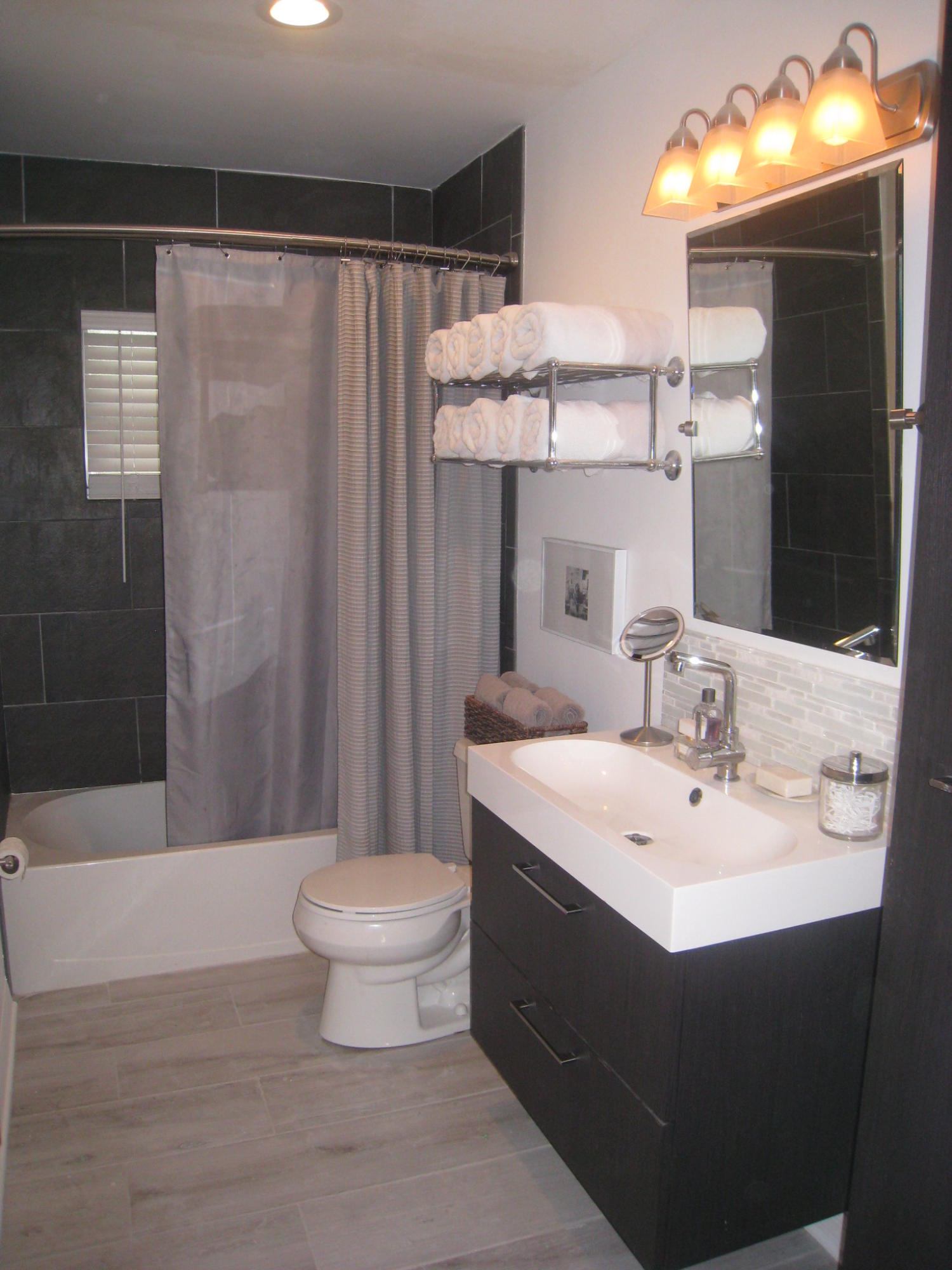 22115 West Greenwich Court Boca Raton, FL 33428 - Photo 17 of 26 Bath