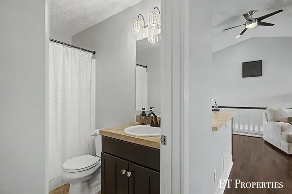 $480,000 | 6213 Sheldon Drive, Hudsonville, MI 49426