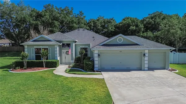 $565,000 | 4810 Water Lark Way, Valrico, FL 33596