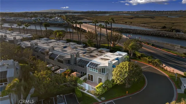 $1,169,000 | 3408 Sparkler Drive, Huntington Beach, CA 92649