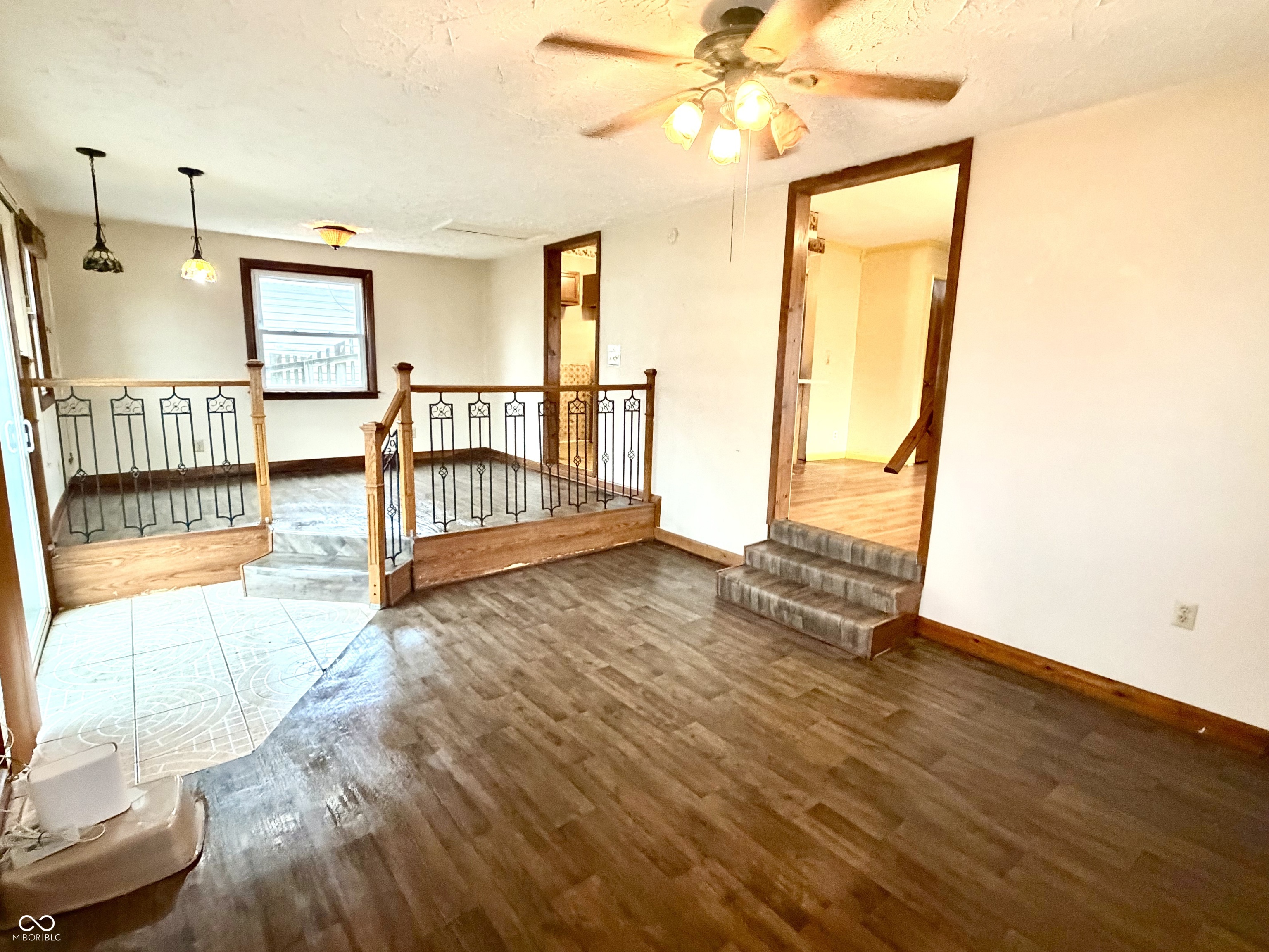 719 West 34th Street Anderson, IN 46013 - Photo 5 of 21