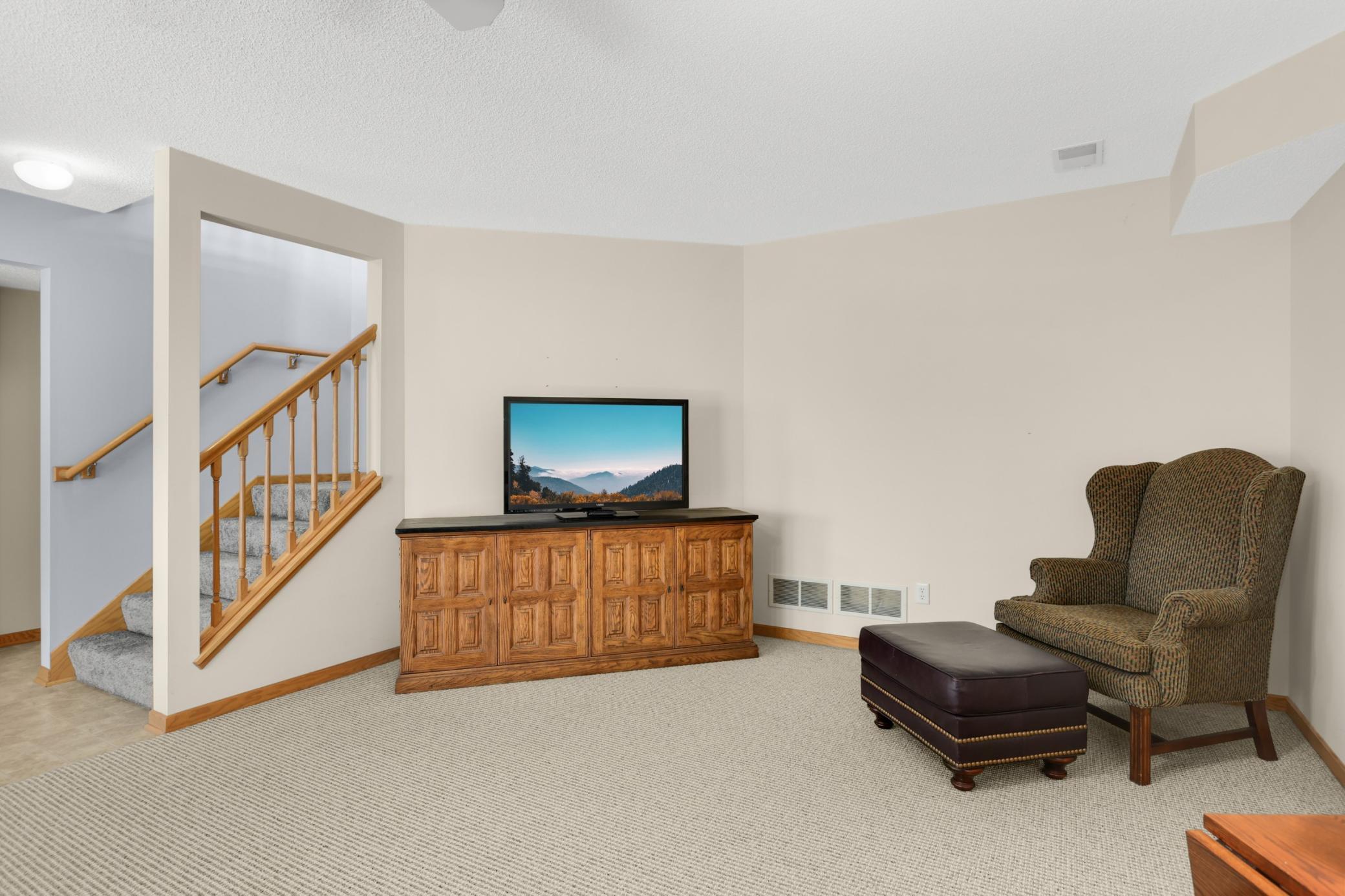 15579 Cherry Path Rosemount, MN 55068 - Photo 17 of 32