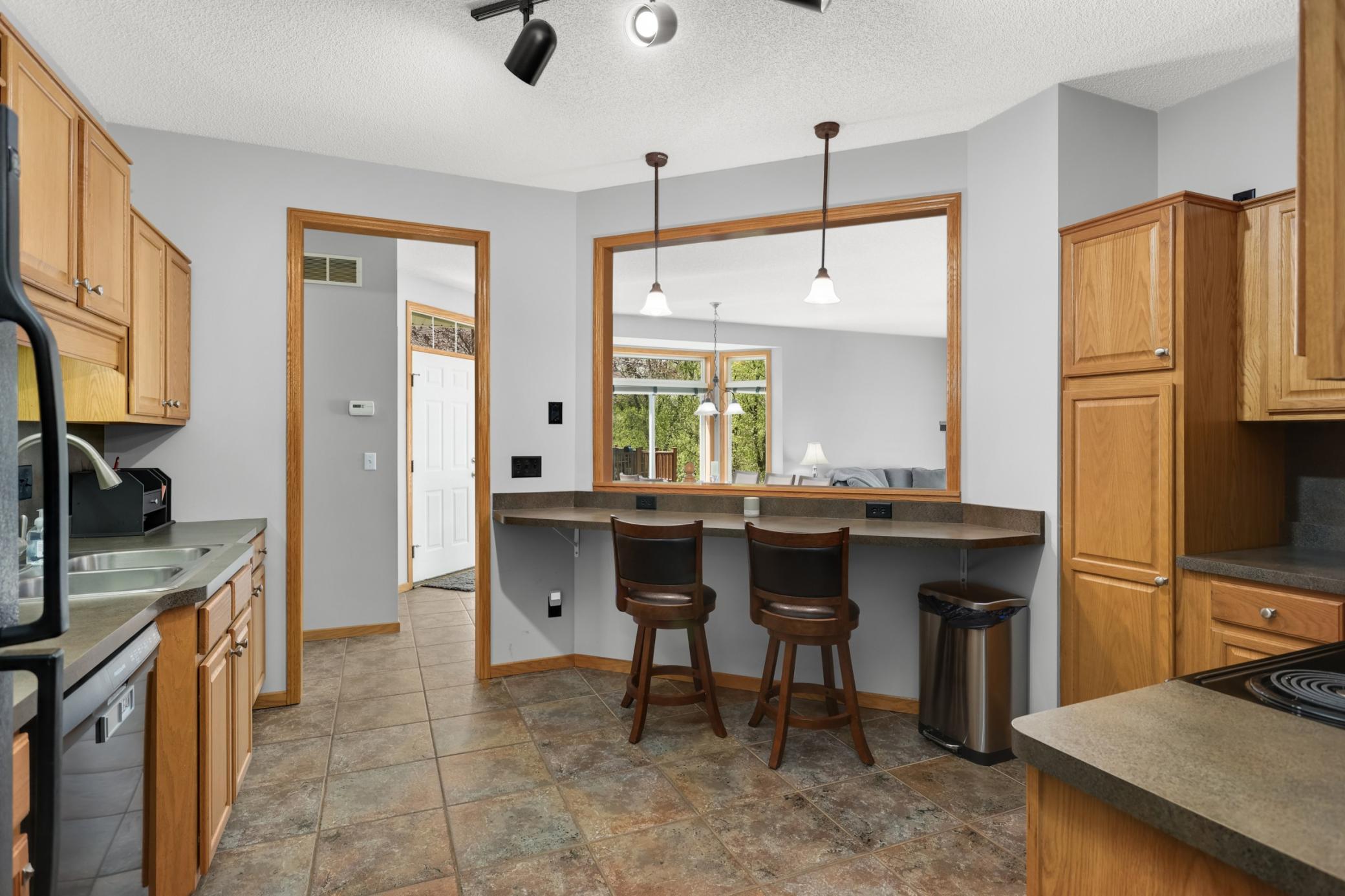 15579 Cherry Path Rosemount, MN 55068 - Photo 8 of 32