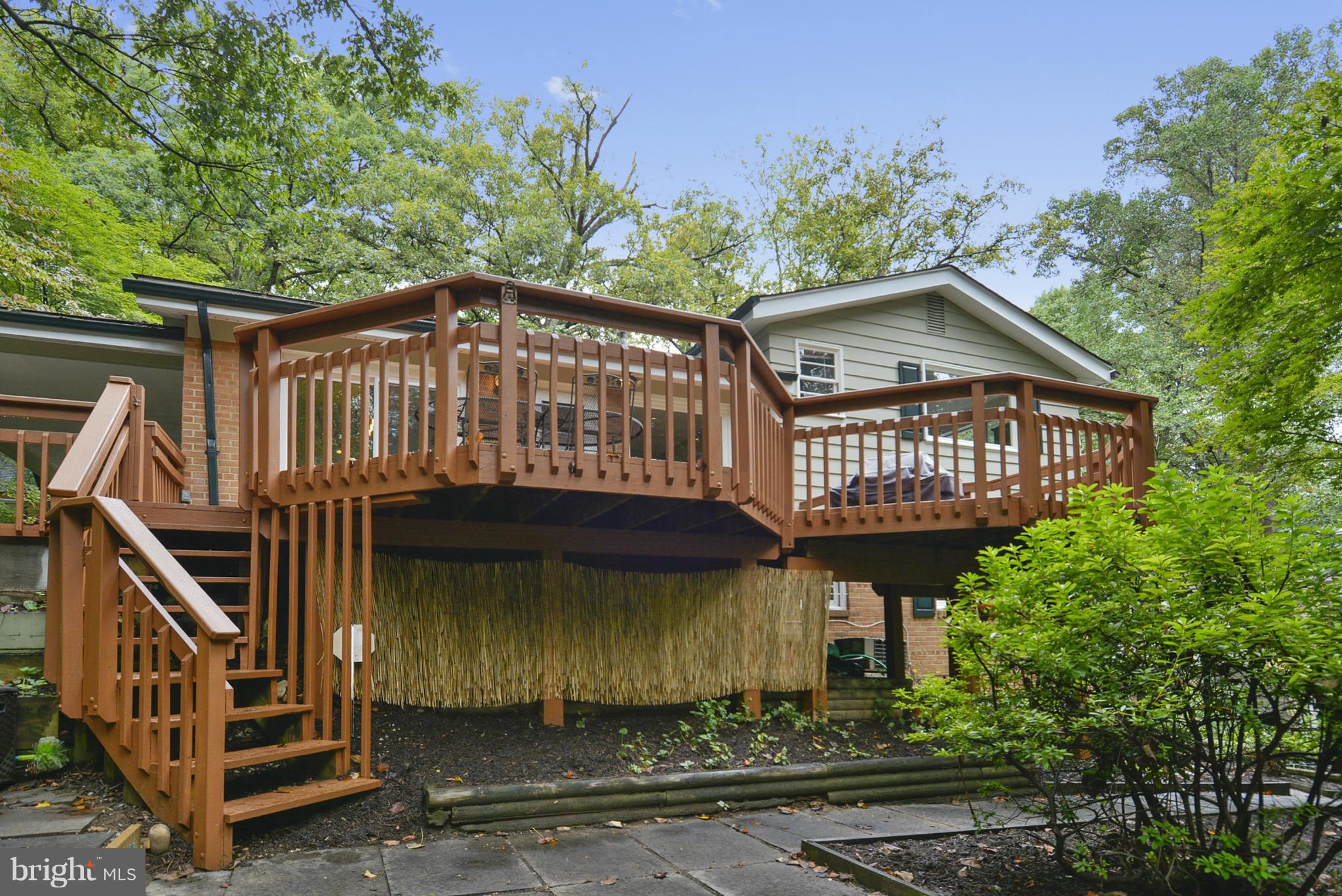 21 Parkside Road Silver Spring, MD 20910 - Photo 20 of 29 a front view of a house with a garden