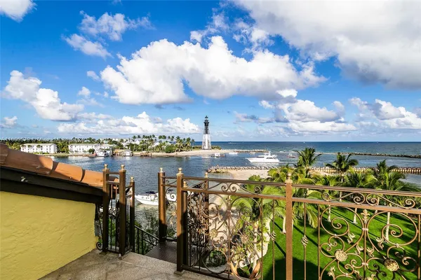 $90,000 | 2306 Bay Drive, Pompano Beach, FL 33062