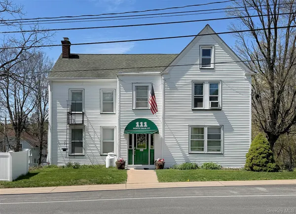 $1,250 | 111 North Main Street, Unit 2, Monroe, NY 10950
