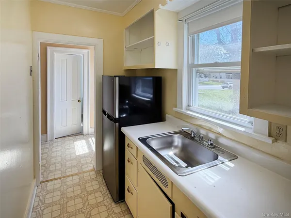 $1,250 | 111 North Main Street, Unit 2, Monroe, NY 10950