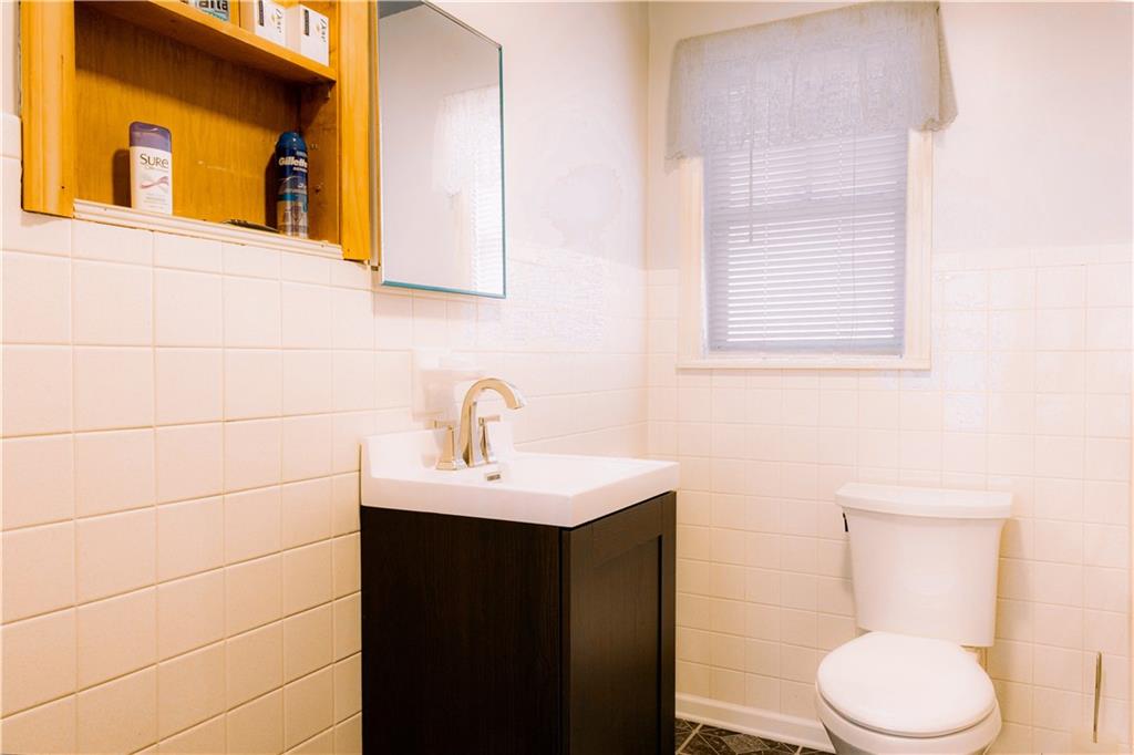 5246 Bluff Road Indianapolis, IN 46217 - Photo 12 of 23 Gallery Image 12