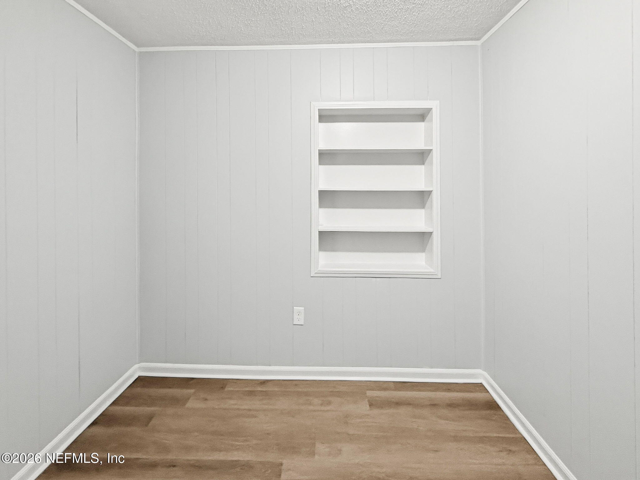 4515 Spring Glen Road Jacksonville, FL 32207 - Photo 33 of 47 033_ListerPros