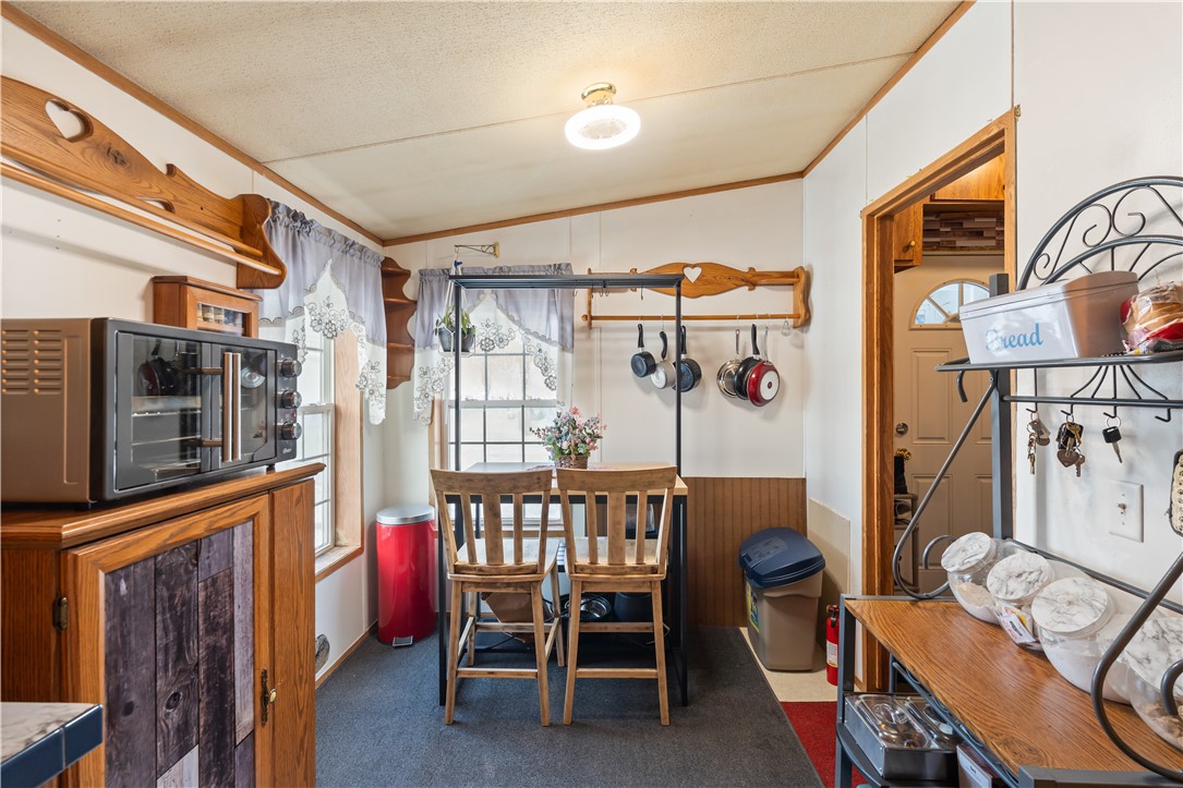 4395 Dolph Road Gainesville, NY 14569 - Photo 6 of 35