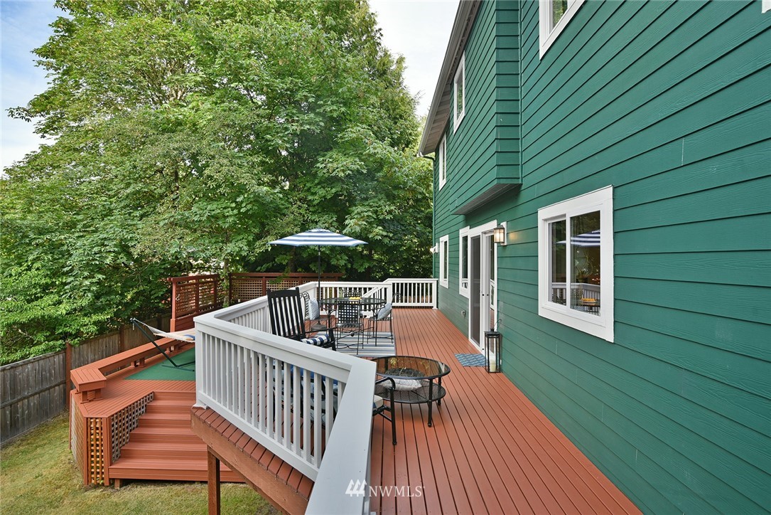 8615 Springridge Road Northeast Bainbridge Island, WA 98110 - Photo 22 of 28