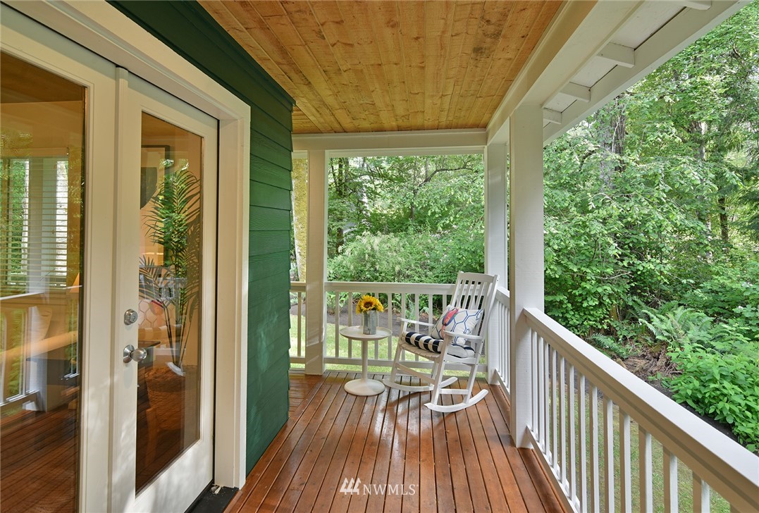 8615 Springridge Road Northeast Bainbridge Island, WA 98110 - Photo 24 of 28