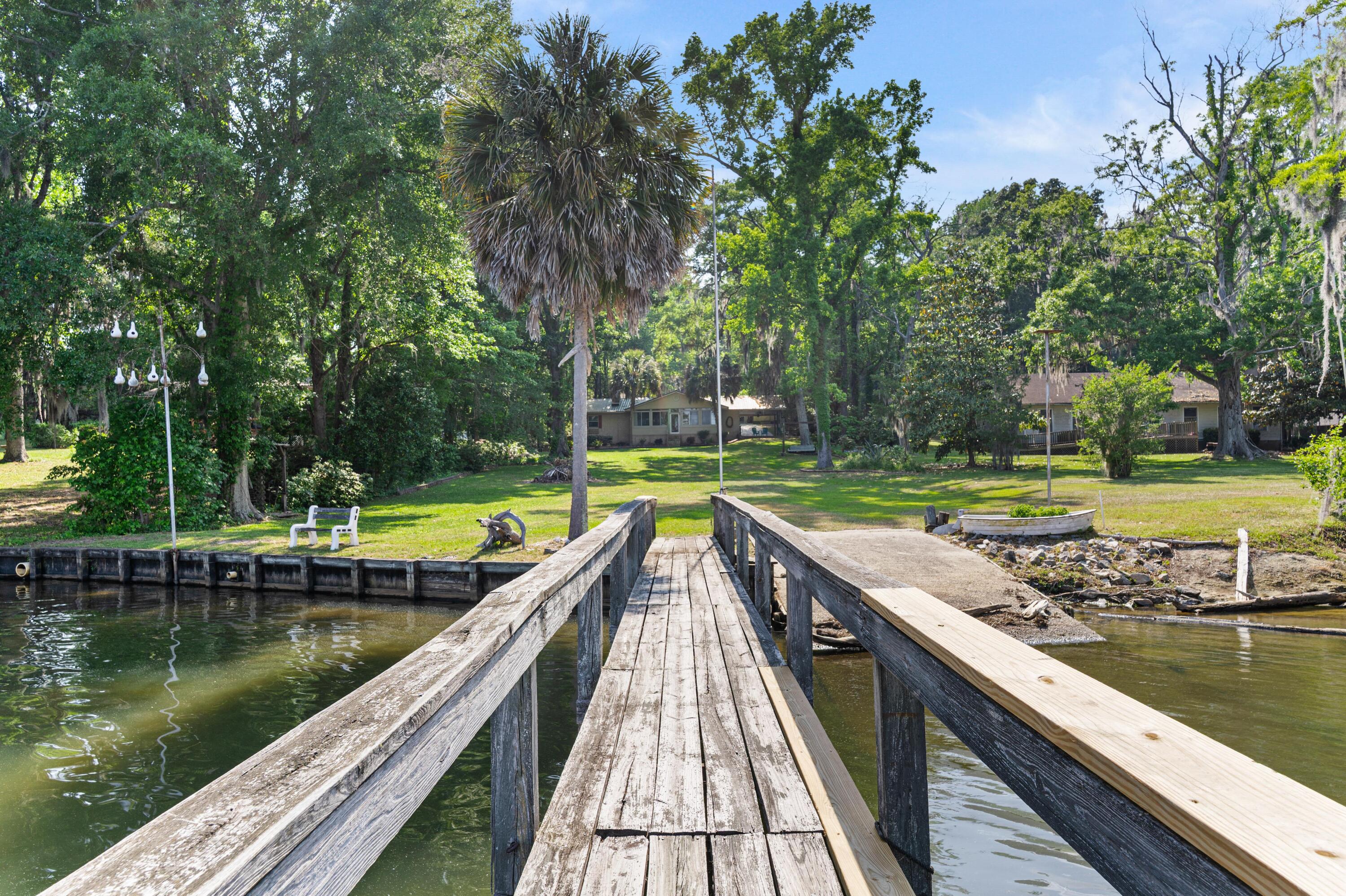 60 Pintail Lane Elloree, SC 29047 - Photo 2 of 39