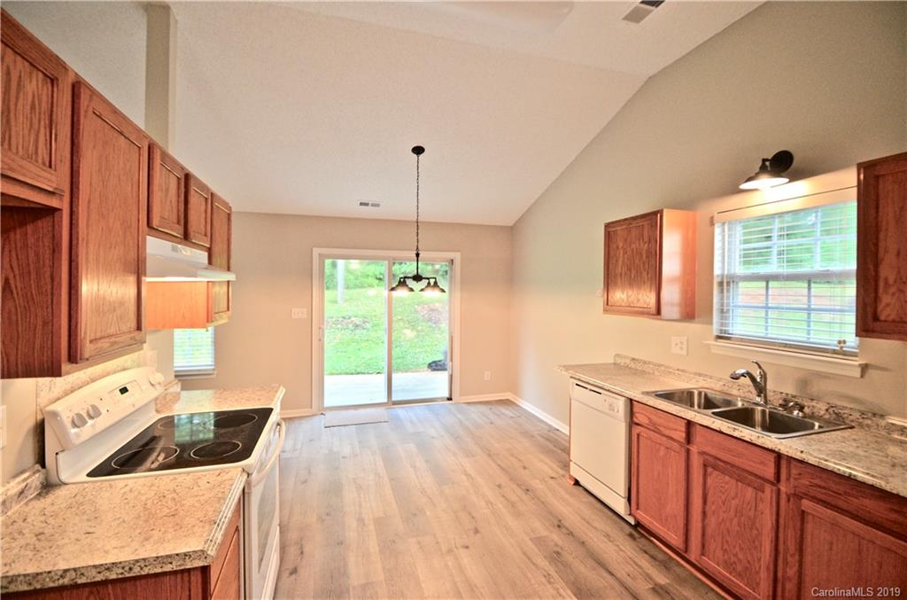 6918 Rumple Road Charlotte, NC 28262 - Photo 5 of 25 Gallery Image 5