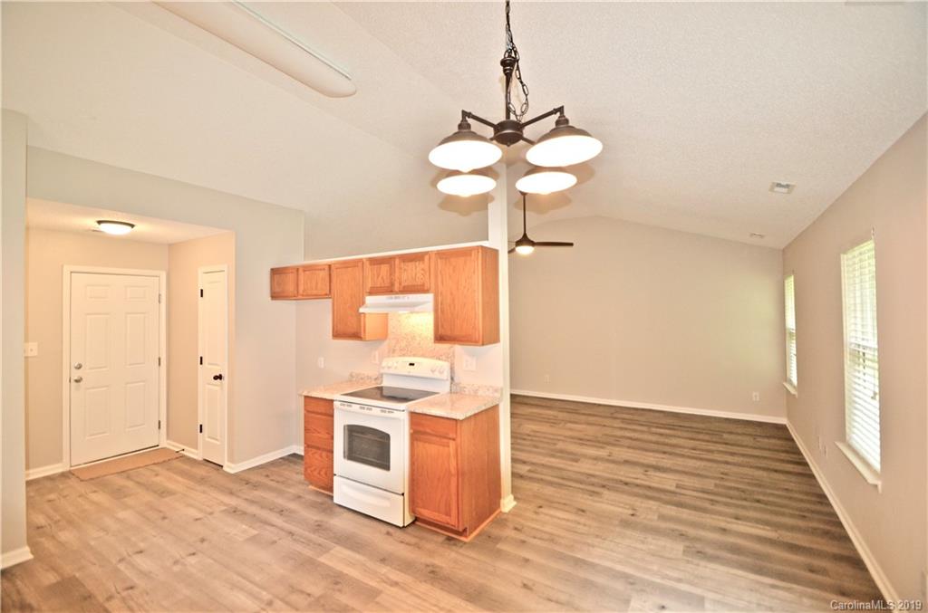 6918 Rumple Road Charlotte, NC 28262 - Photo 7 of 25 Gallery Image 7