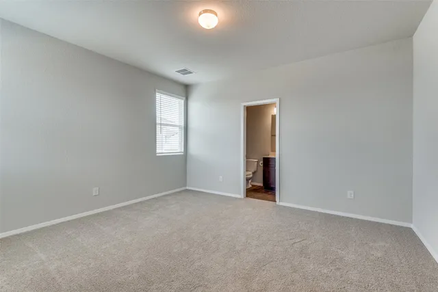 $1,750 | 187 Tillage Road, Elgin, TX 78621