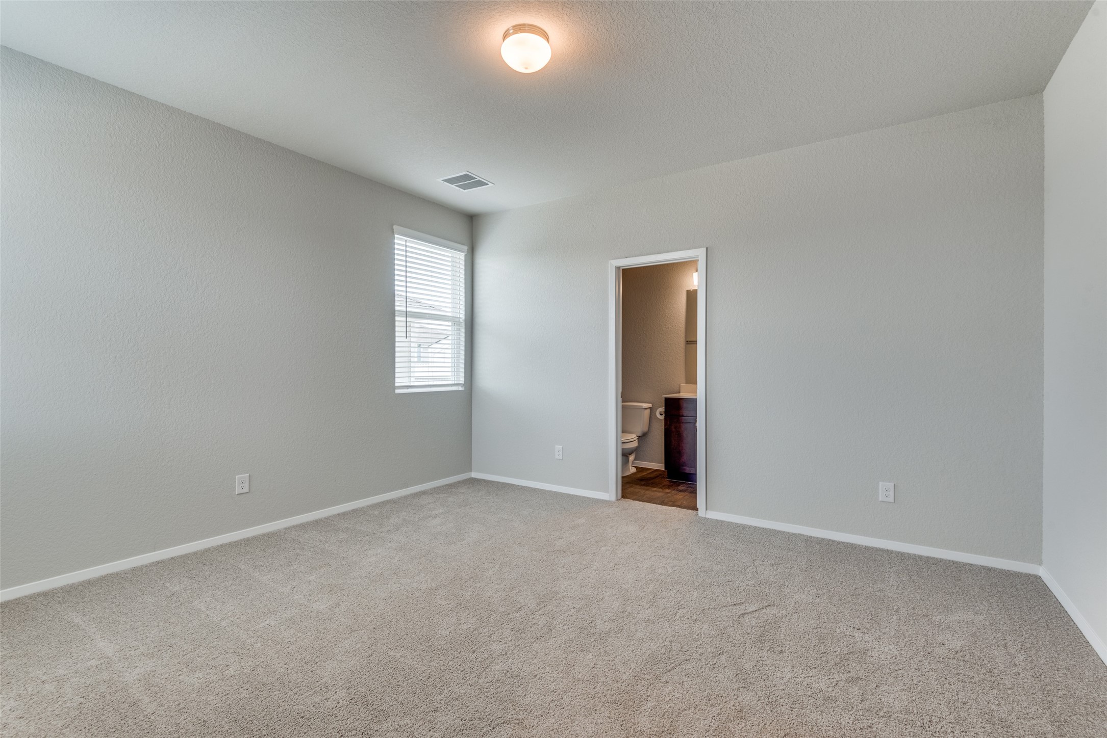 187 Tillage Road Elgin, TX 78621 - Photo 11 of 25