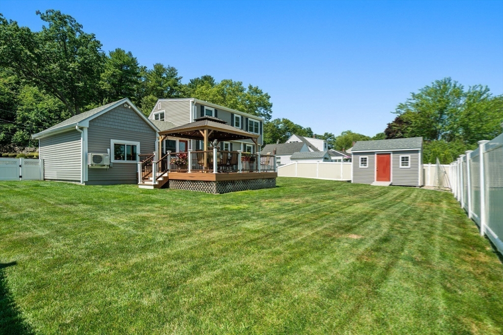 86 Redfield Road Wakefield, MA 01880 - Photo 31 of 34