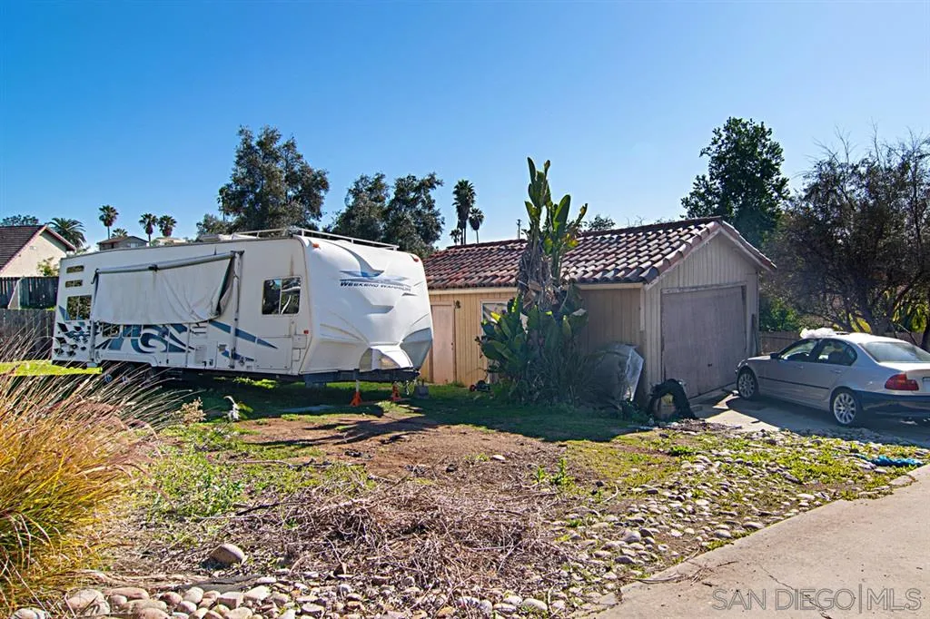 1851 Quicker Road El Cajon, CA 92021 - Photo 21 of 25 Gallery Image 21