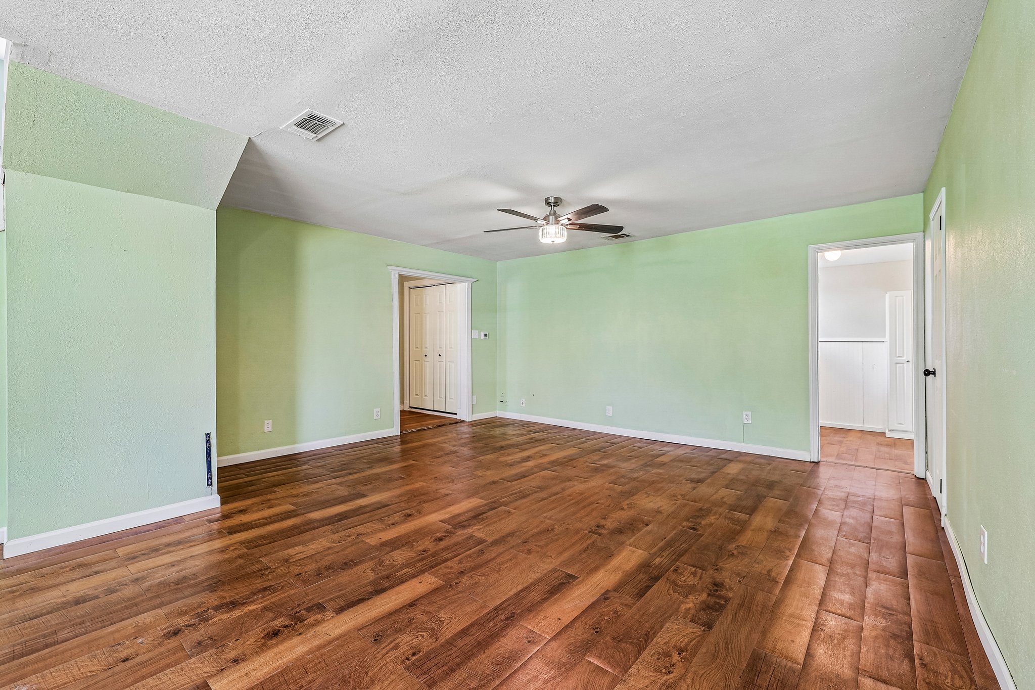 122 Dodd Preston Road Elgin, TX 78621 - Photo 13 of 37