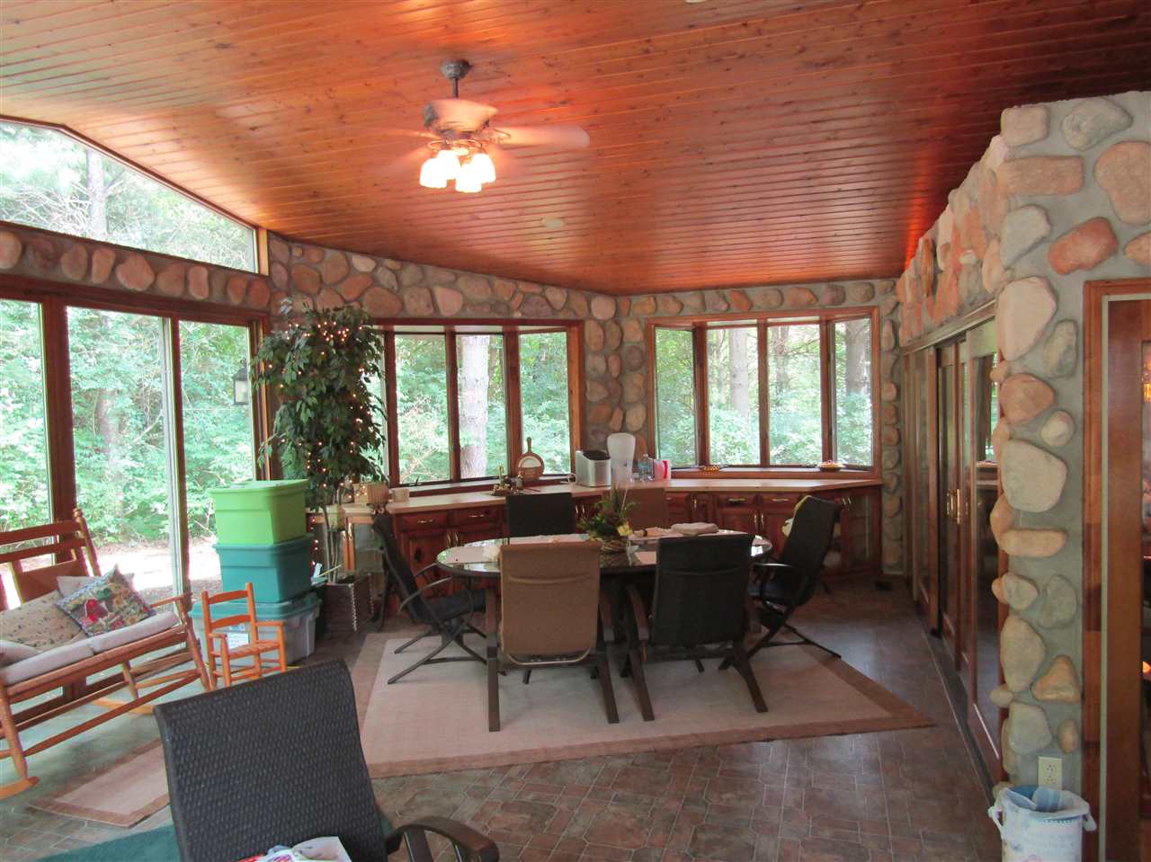 9756 Belvidere Road Roscoe, IL 61073 - Photo 26 of 54 Gallery Image 26