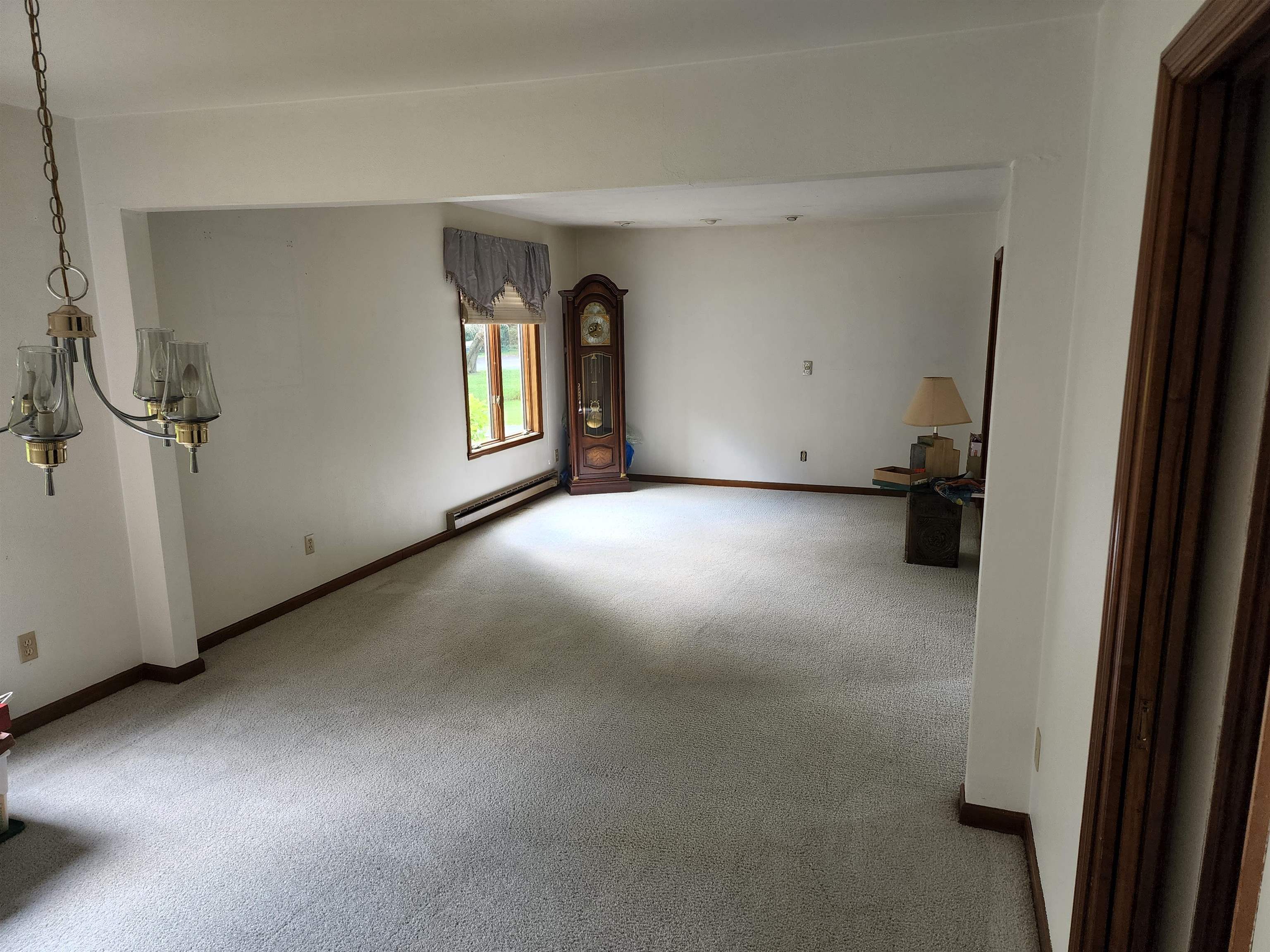 9756 Belvidere Road Roscoe, IL 61073 - Photo 7 of 54 Gallery Image 7