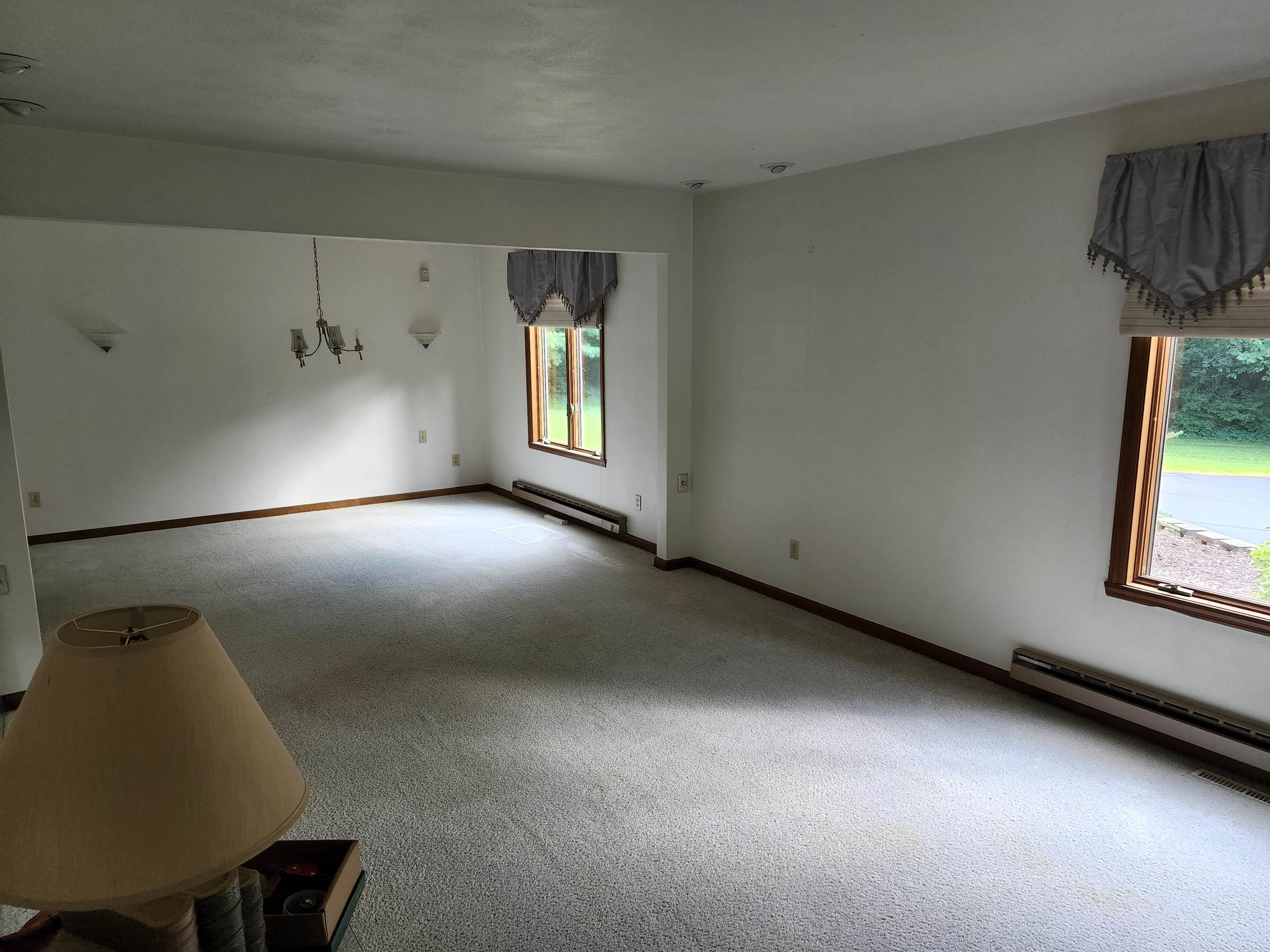 9756 Belvidere Road Roscoe, IL 61073 - Photo 8 of 54 Gallery Image 8