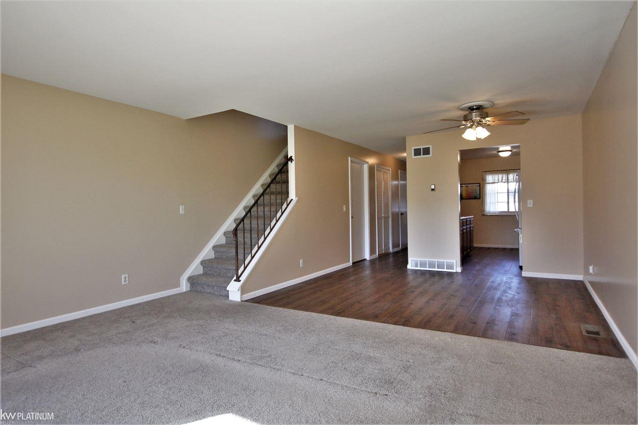 125 Cuttle Road, Unit C16 Marysville, MI 48040 - Photo 5 of 20