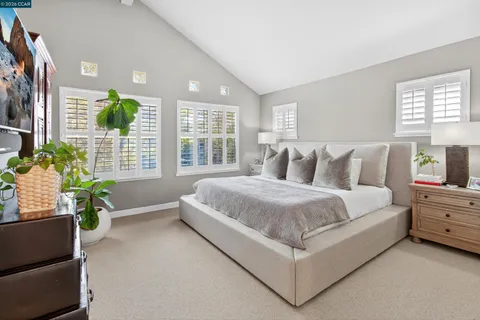 $1,099,000 | 6206 Lakeview Circle, San Ramon, CA 94582